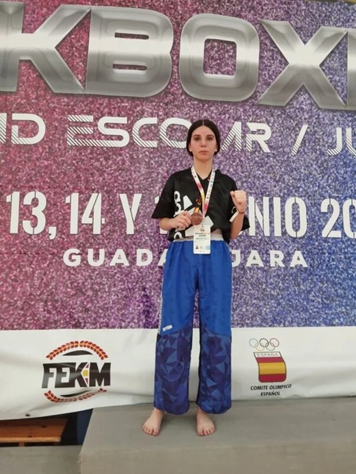 La medinense Adriana Nicolás se proclama campeona de España de kickboxing. La medinense Adriana Nicolás se proclama campeona de España de kickboxing.